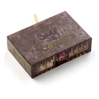 Harry Potter Monster Book Llavero y Insignia con alfiler Set de regalo