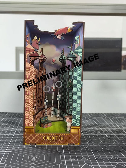 (PRE VENTA) Harry Potter Maqueta Book Nook Tiny Adventures Campo de Quidditch 23 cm