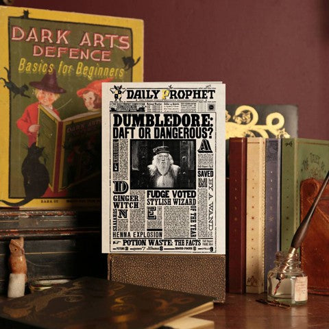 Tarjeta de felicitación lenticular - Dumbledore ¿Ridículo o peligroso? Minalima-Harry Potter