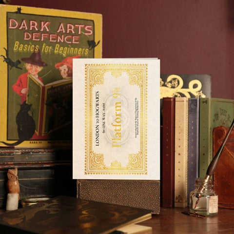 Tarjeta de felicitación - Billete del Expreso de Hogwarts. Minalima-Harry Potter