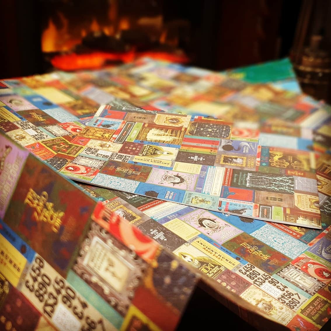 Papel de regalo y cuadernos MinaLima - Cubiertas para libros-Harry Potter